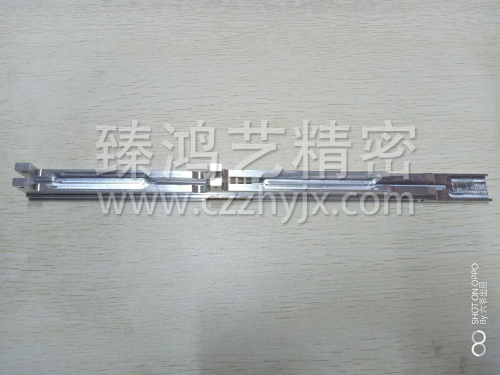 輪胎設(shè)備配件(滑蓋)